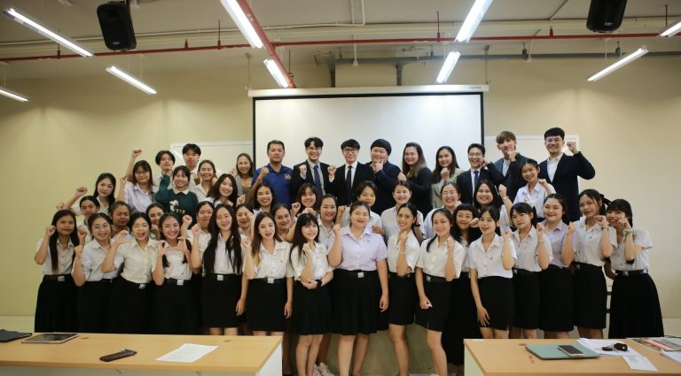 โครงการสัมนาแลกเปลี่ยนประสบการณ์วิชาชีพนักศึกษาสหกิจศึกษา ประจำปีการศึกษา 2566